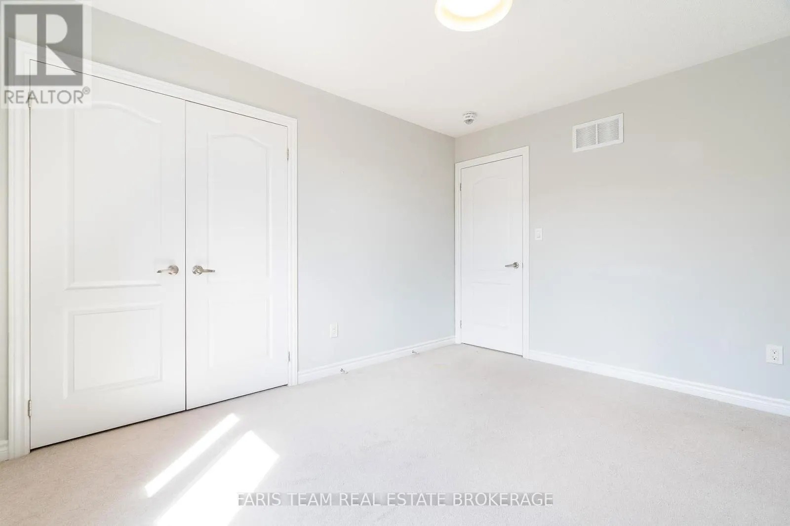 3137 EMPEROR DRIVE