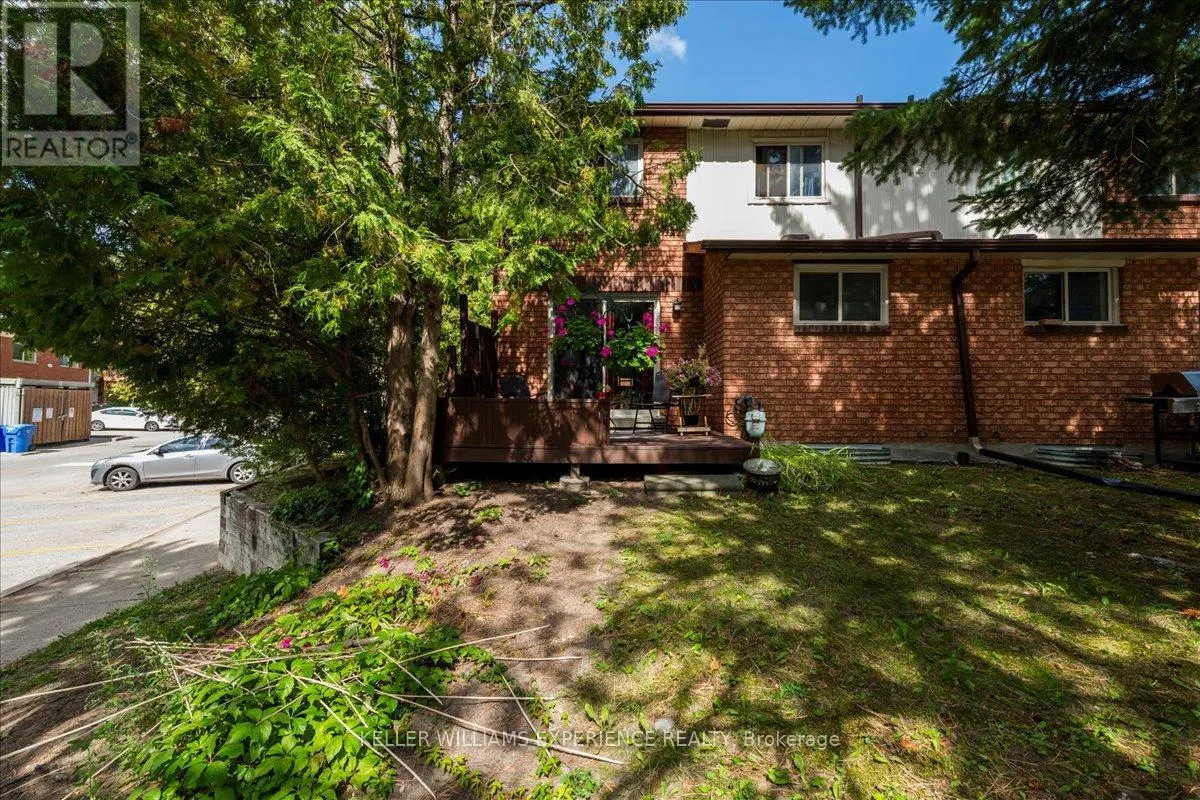 15 SHADOWOOD ROAD