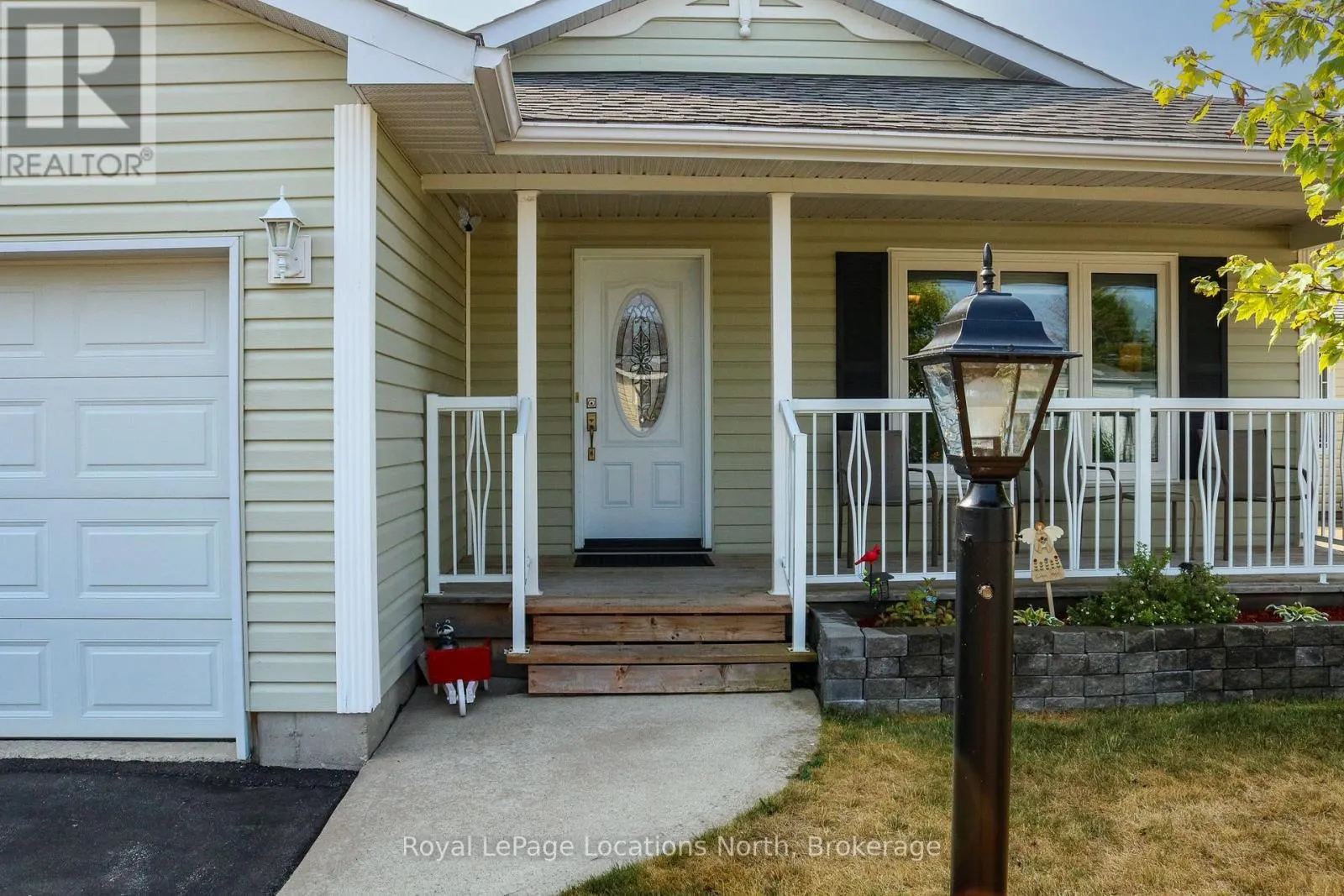20 ILLINOIS CRESCENT
