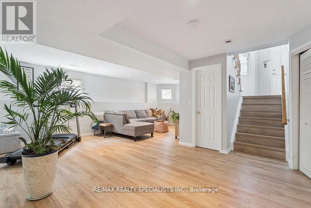 93 GLEN ETON ROAD