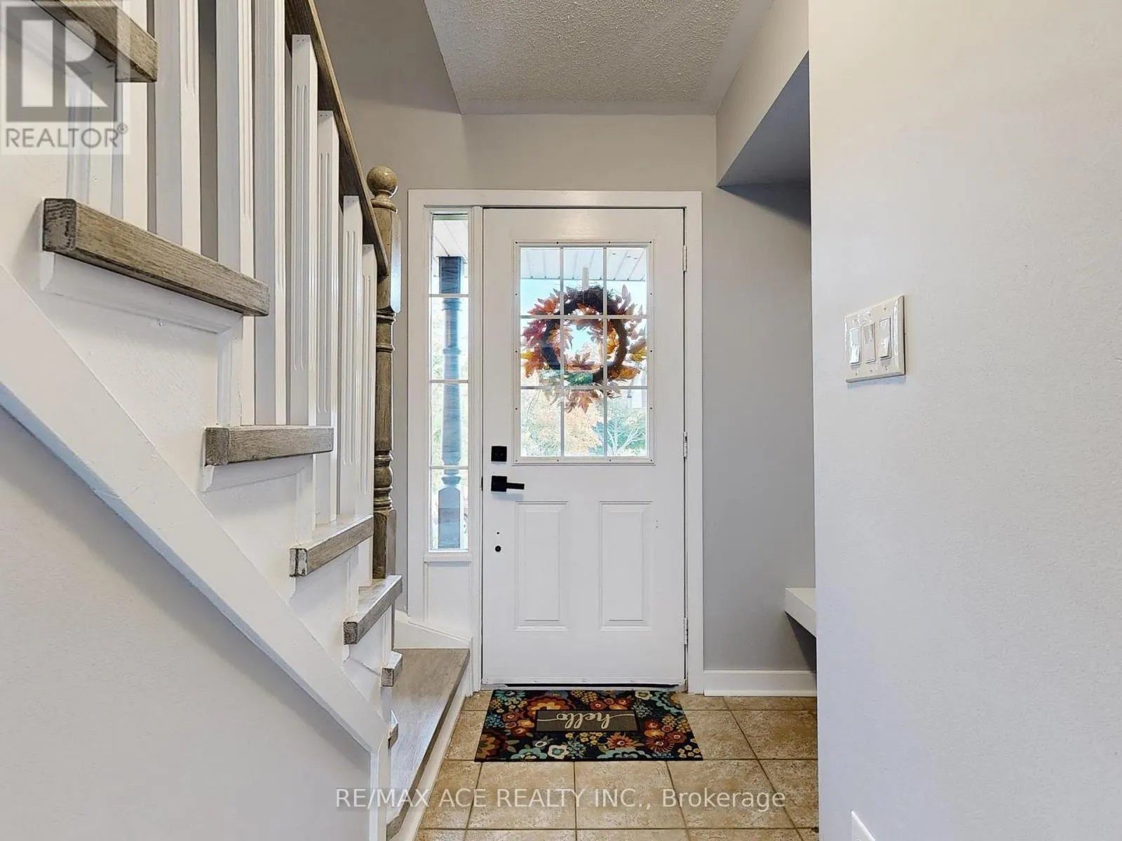 40 GADWALL AVENUE