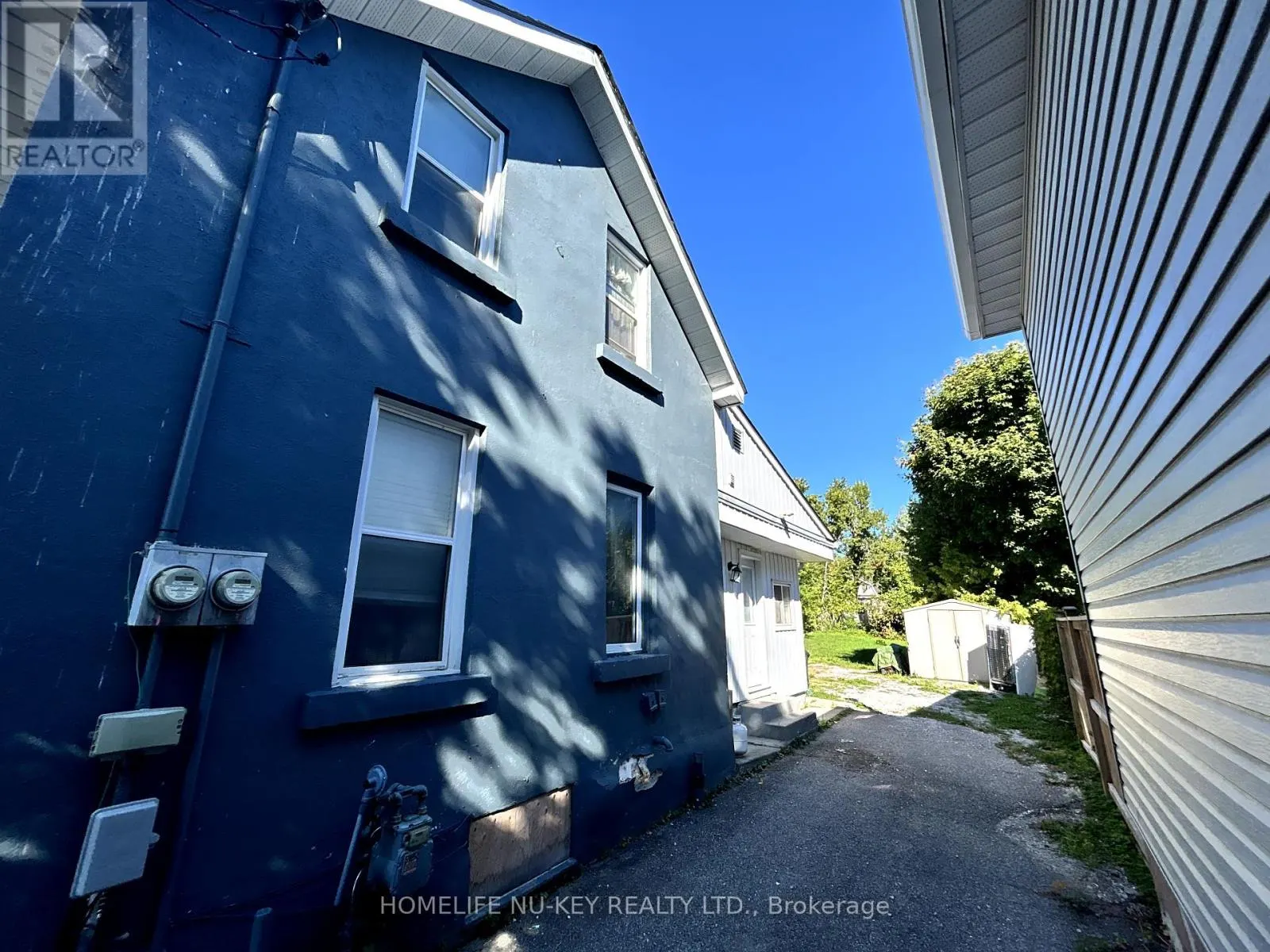 246 MARY STREET