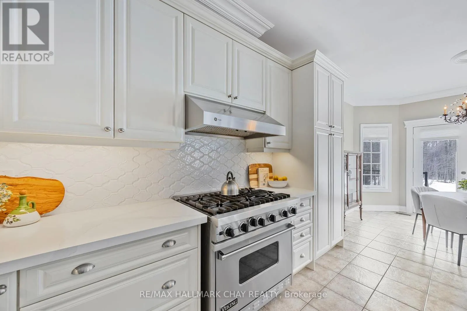 16 BASSWOOD DRIVE
