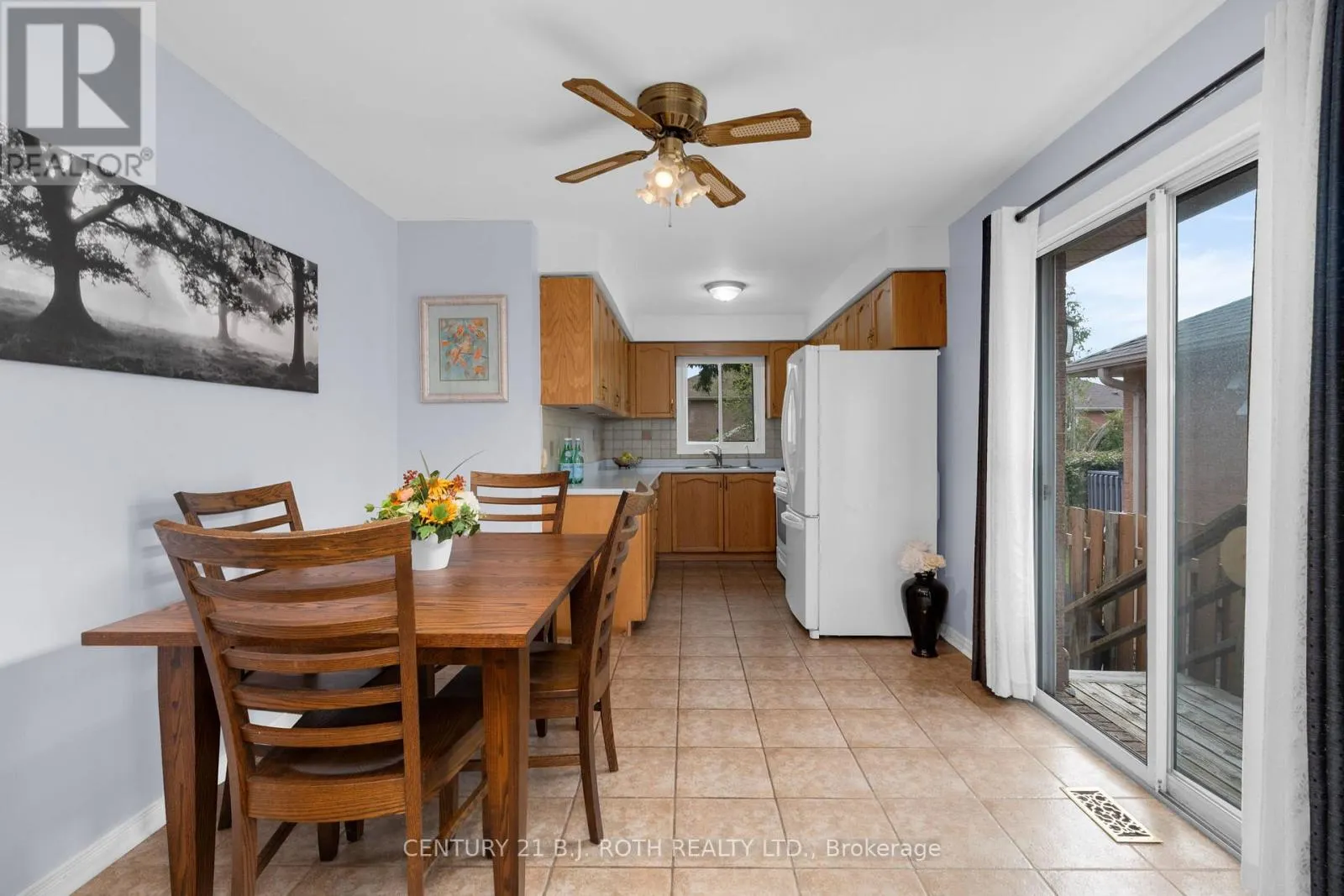 23 GRASETT CRESCENT
