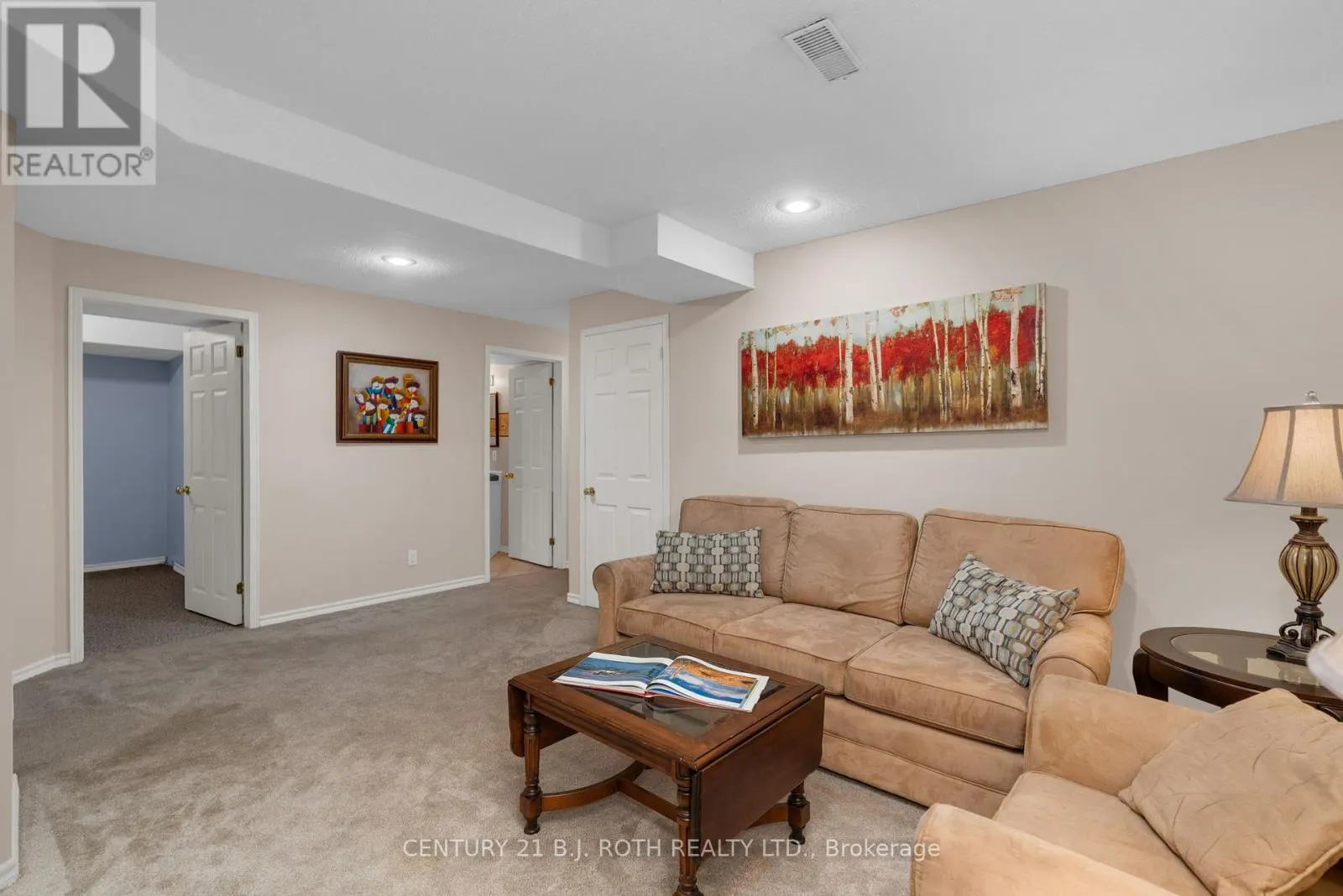 23 GRASETT CRESCENT