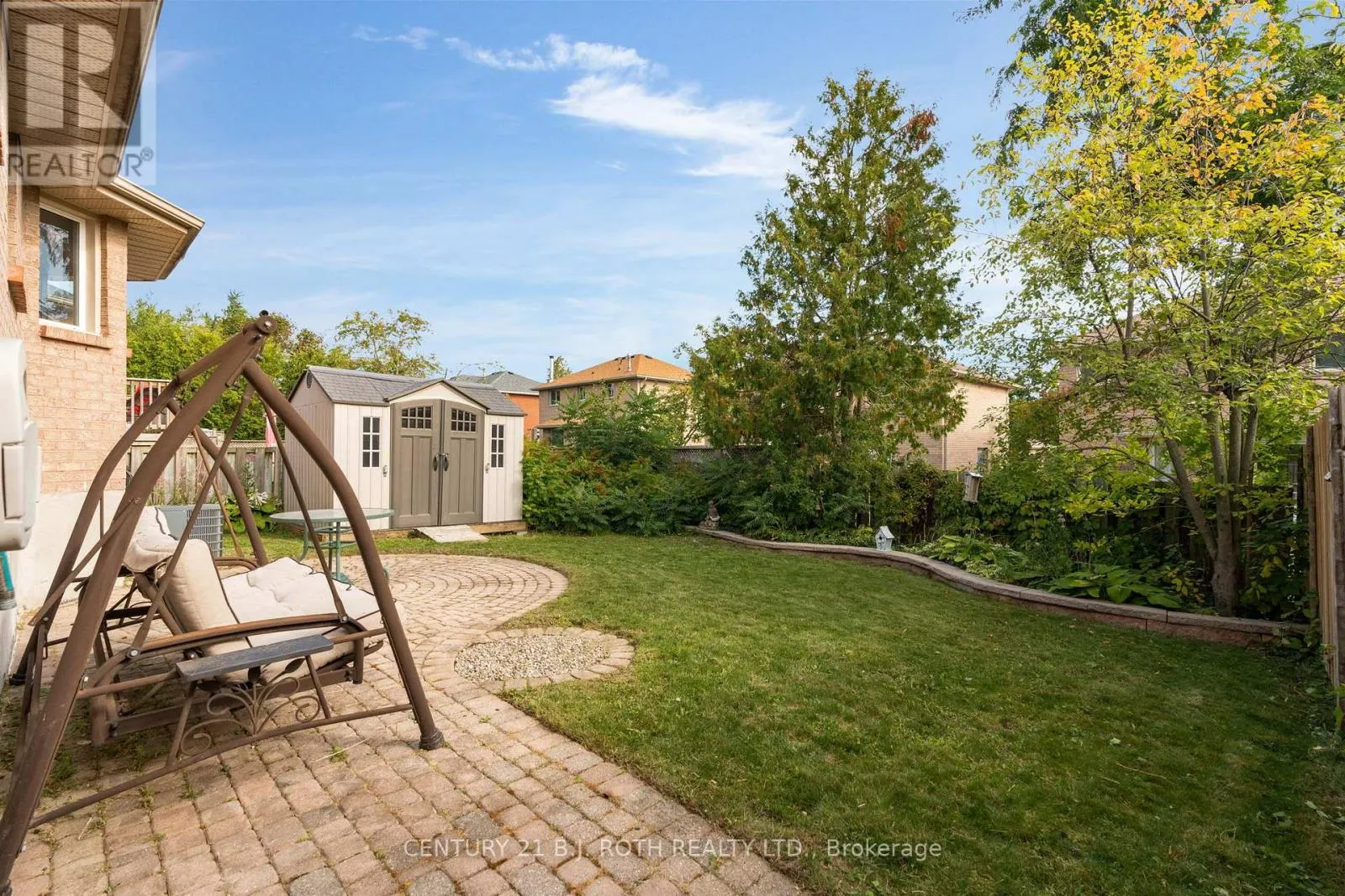 23 GRASETT CRESCENT