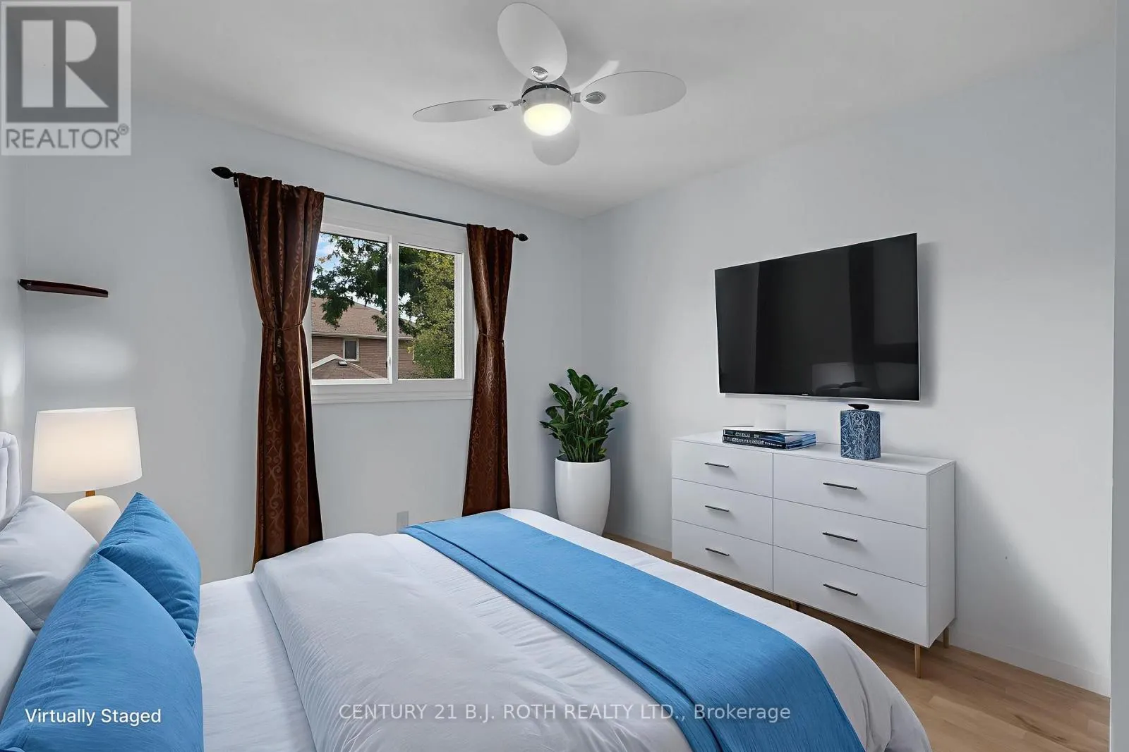 23 GRASETT CRESCENT