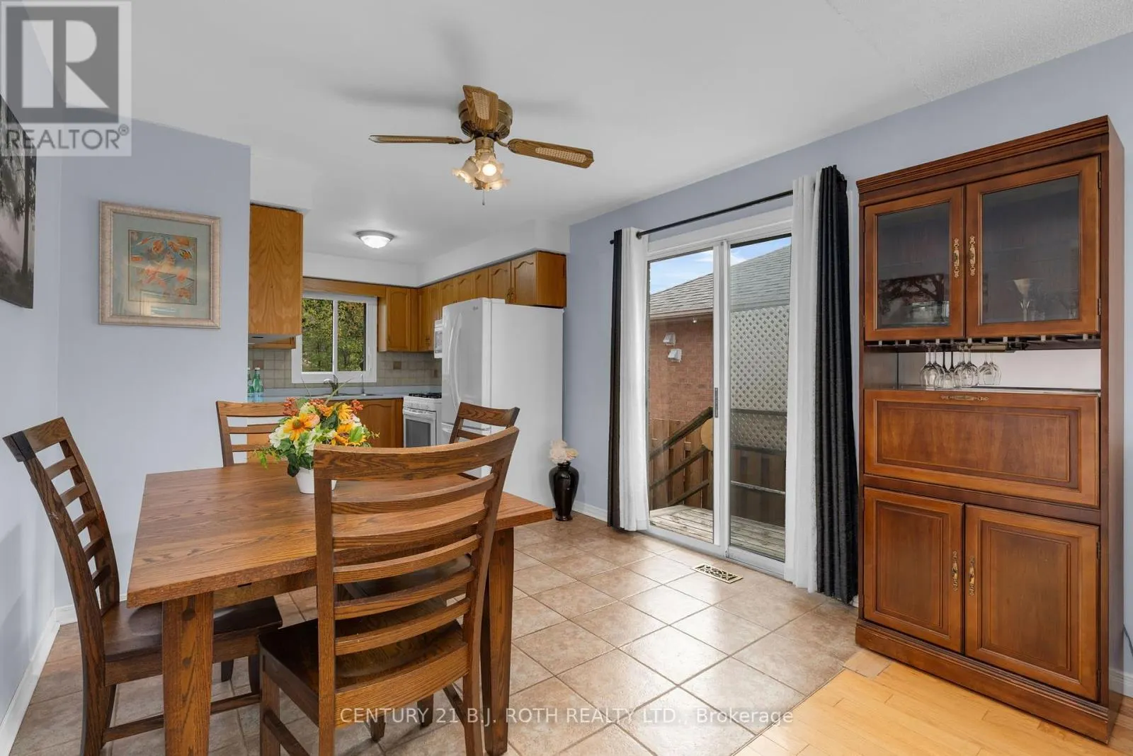 23 GRASETT CRESCENT