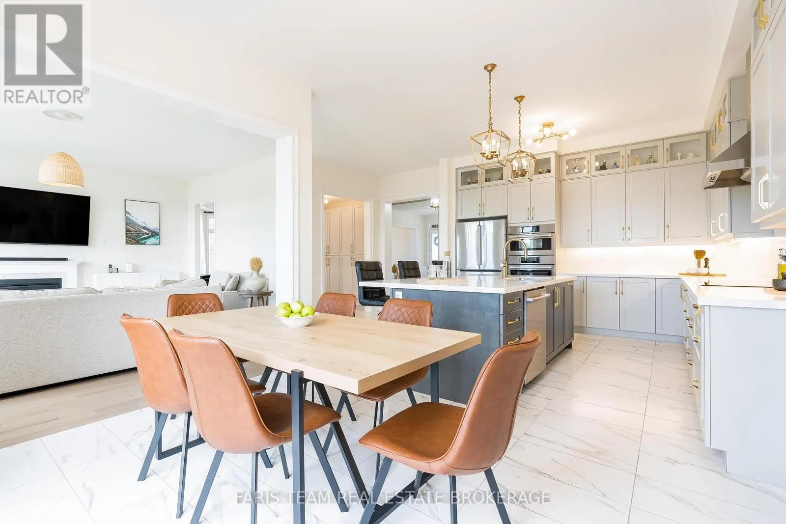 13 SANFORD CIRCLE