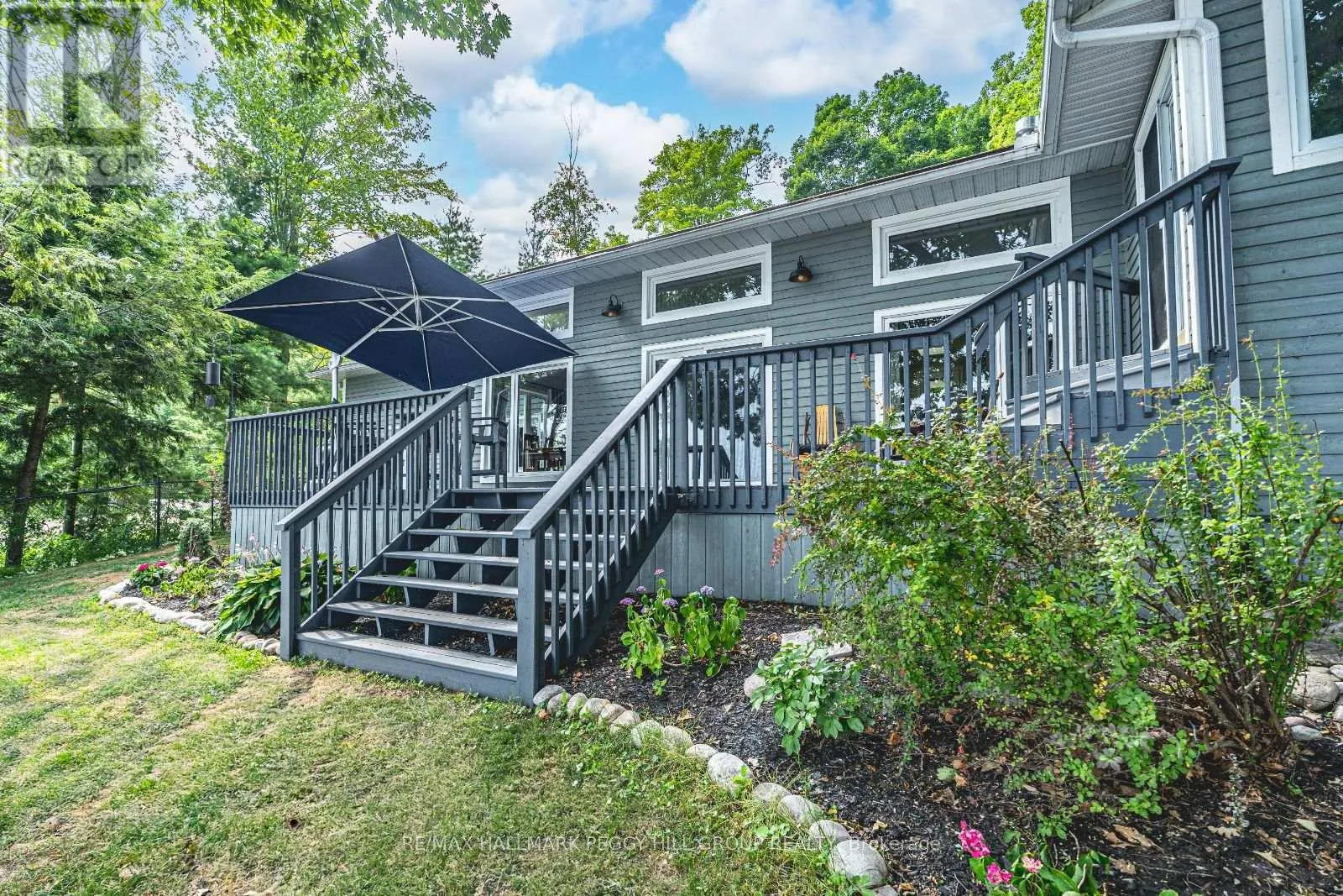 1457 CHAMPLAIN ROAD