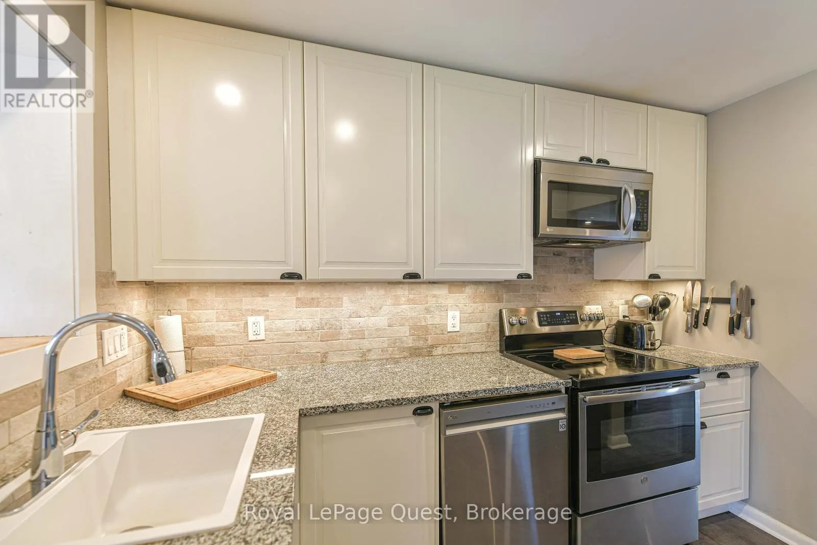 36 ESTHER ANNE DRIVE