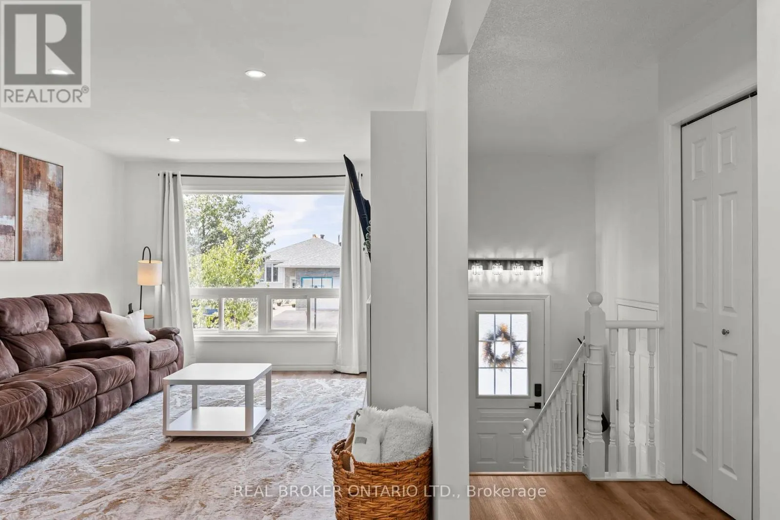 10 JORDON CRESCENT