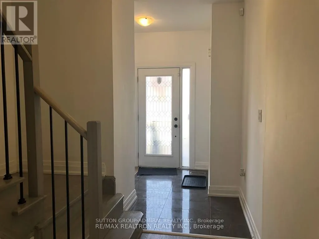 112 FAIRLANE AVENUE
