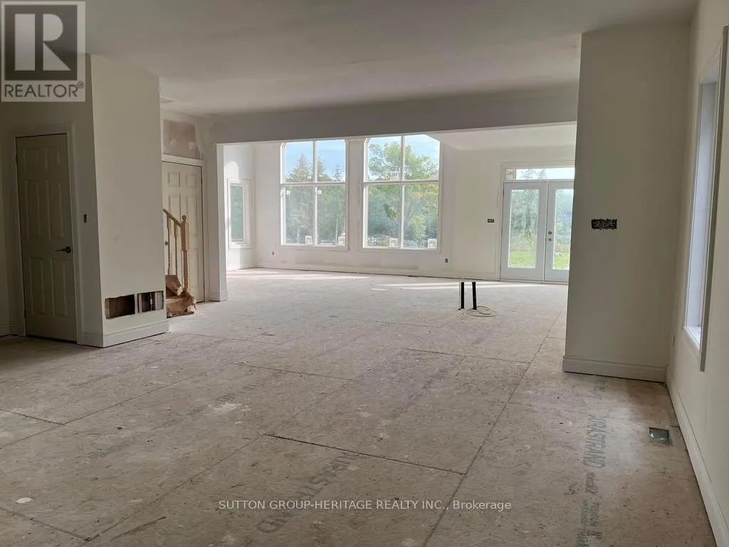 21 ROSY BEACH COURT