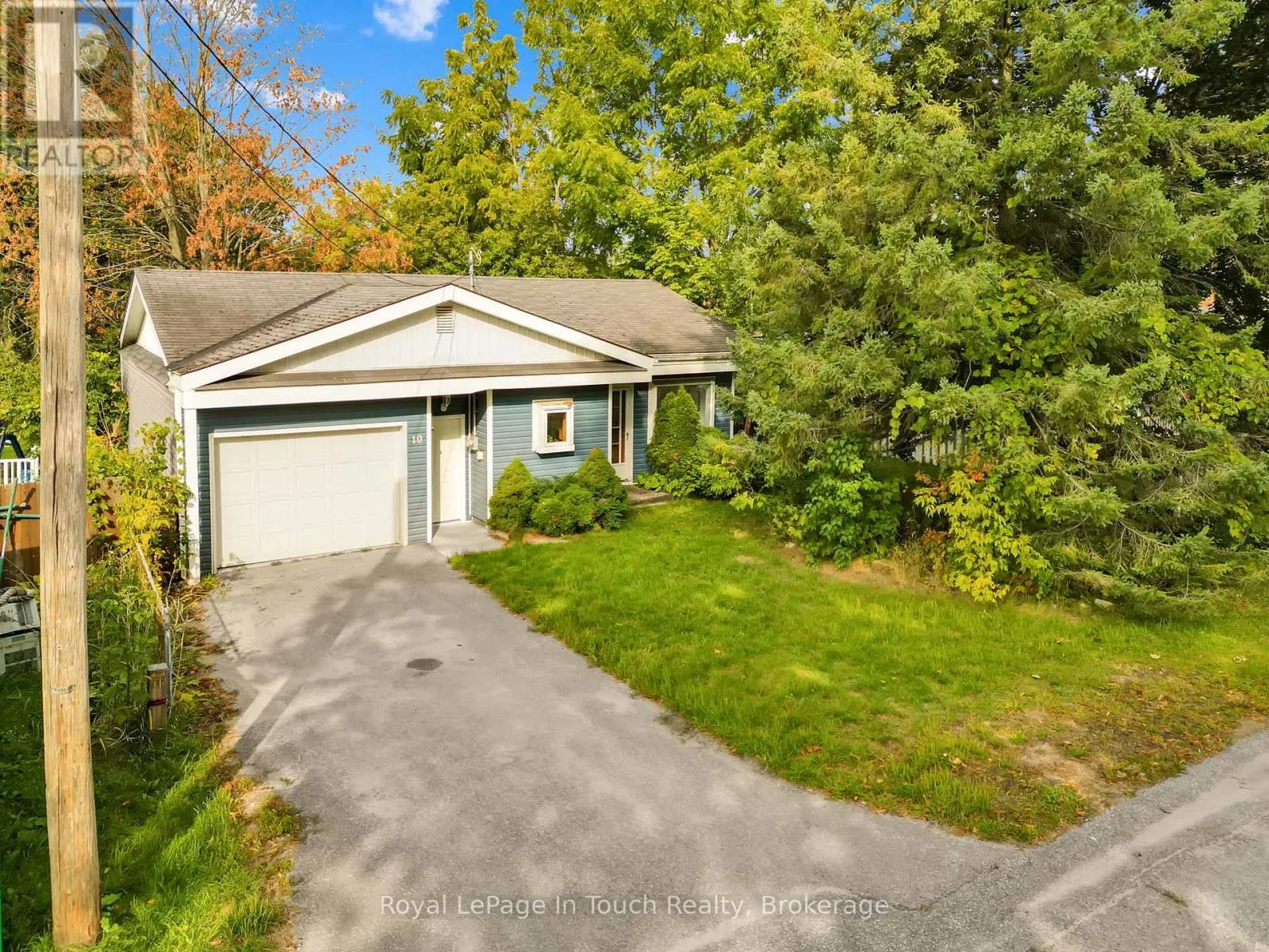 10 LEONARD AVENUE