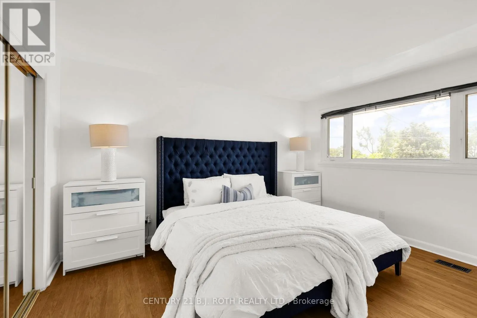 410 CODRINGTON STREET