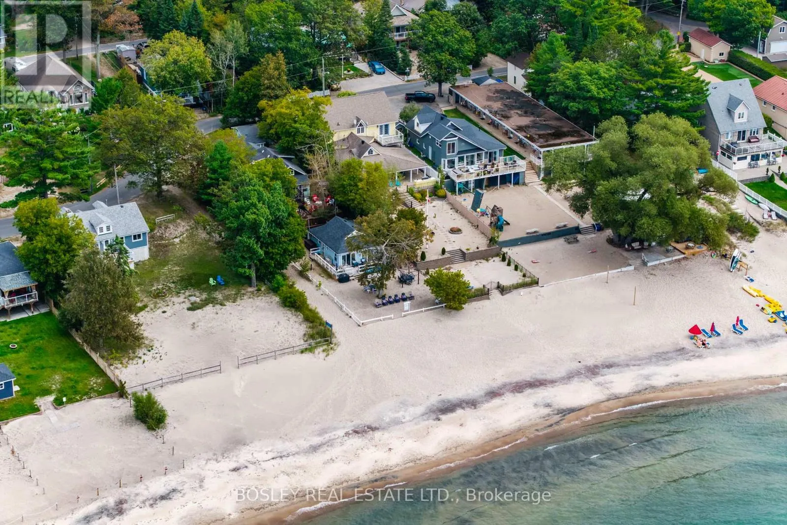 18 TINY BEACHES ROAD S