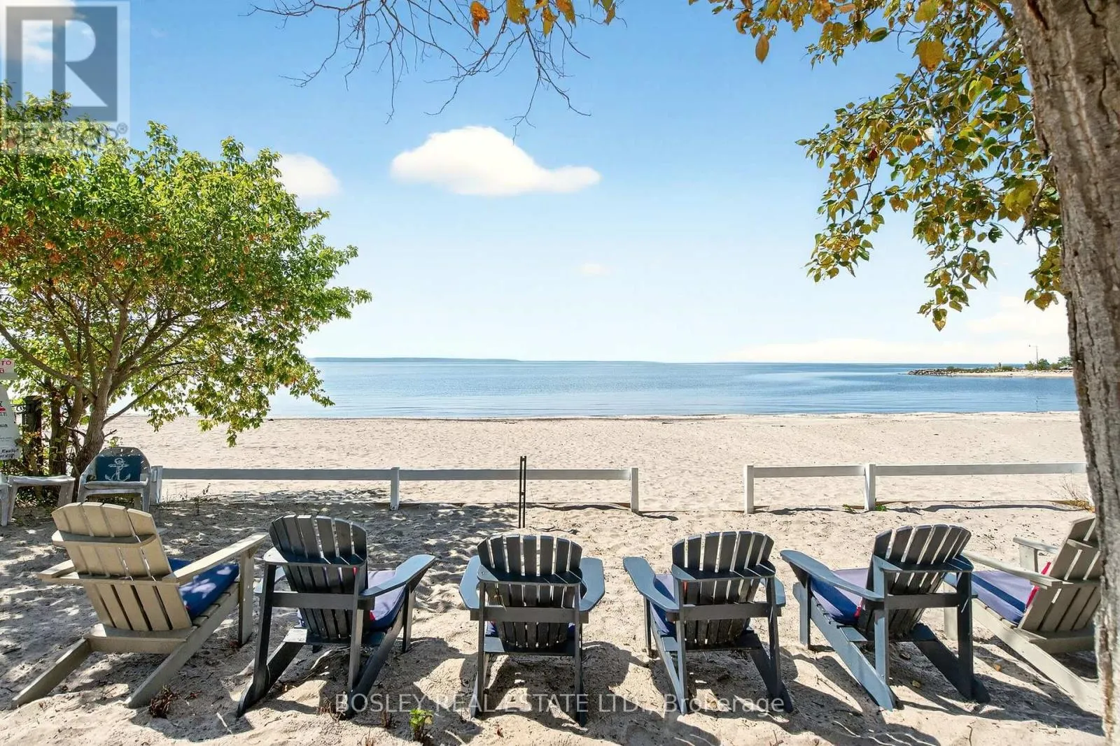 18 TINY BEACHES ROAD S