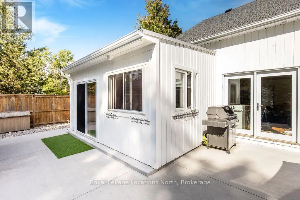 16 HOMESTEAD DRIVE