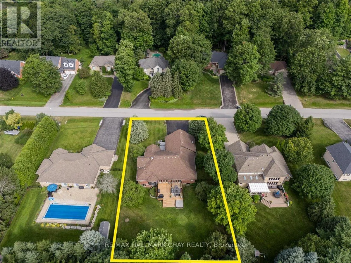 32 FOREST HILL DRIVE