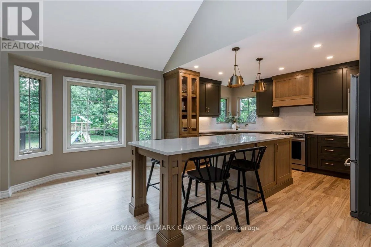 32 FOREST HILL DRIVE