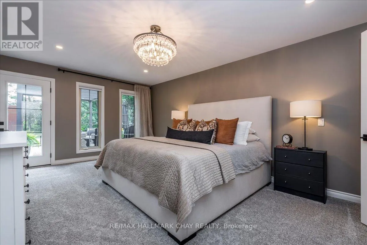 32 FOREST HILL DRIVE