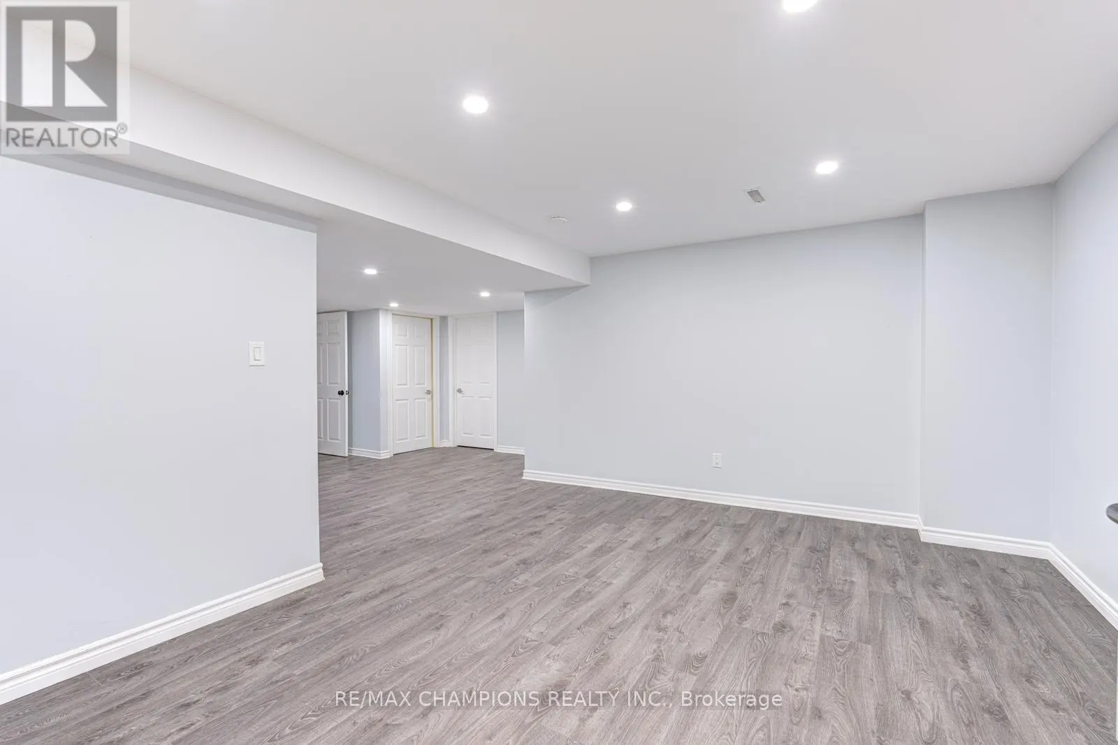 20 BELL STREET