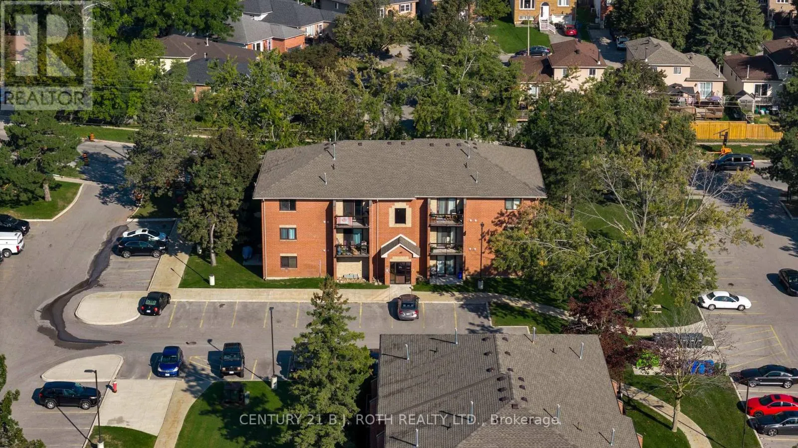 A9 - 175 EDGEHILL DRIVE