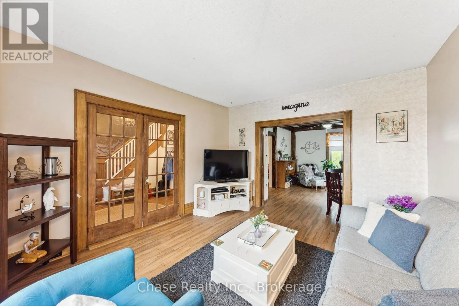 746 SIXTH AVENUE