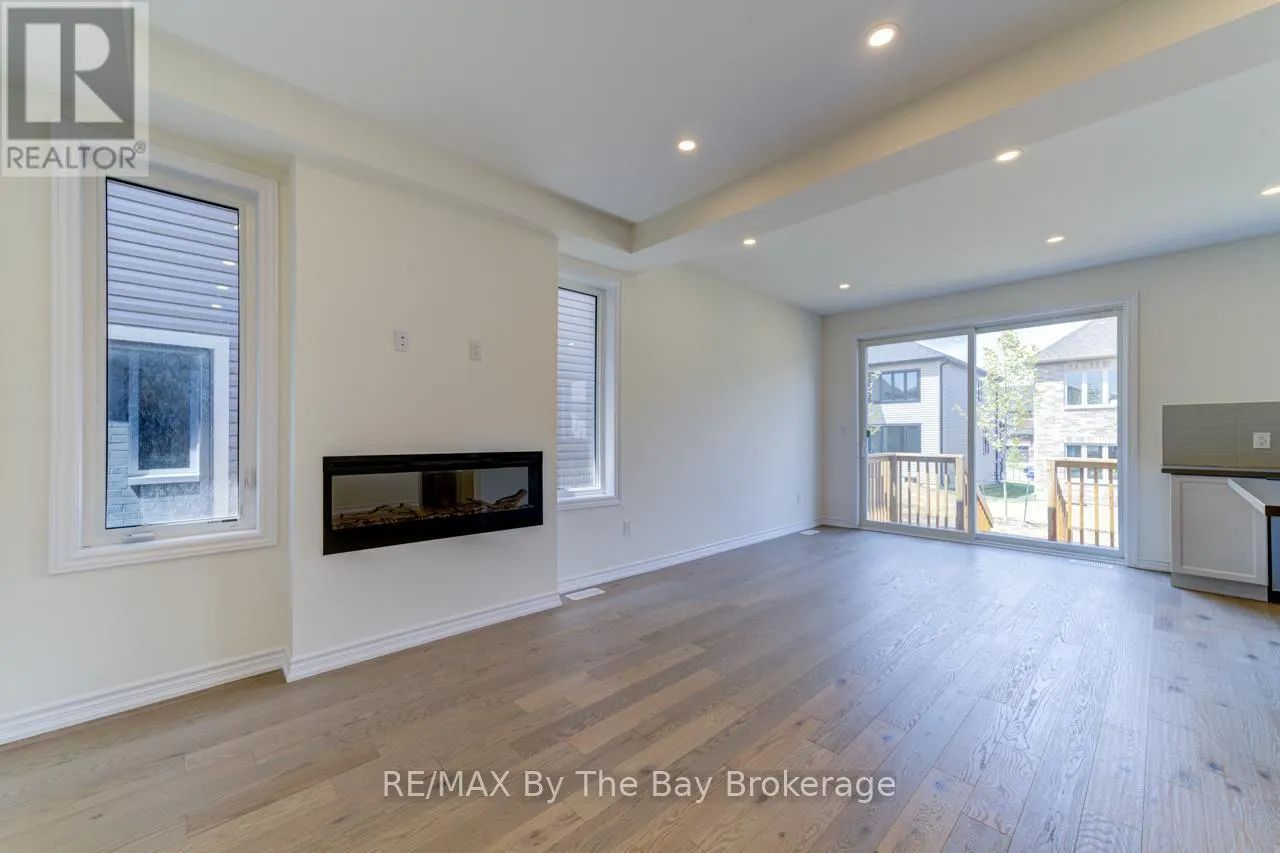 15 SUN VALLEY AVENUE