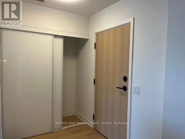 226 - 31 HURON STREET, #226