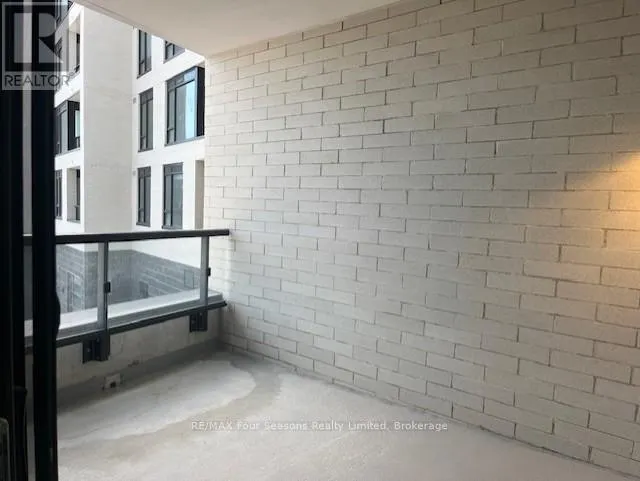 226 - 31 HURON STREET, #226