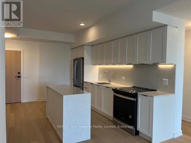 226 - 31 HURON STREET, #226