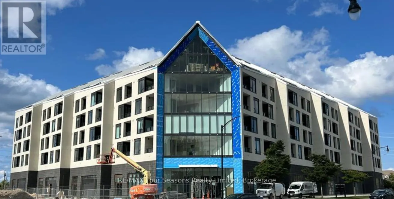 226 - 31 HURON STREET, #226