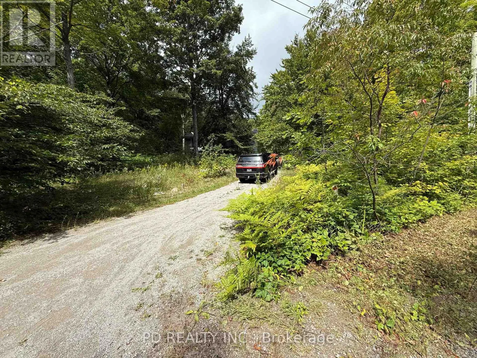 162 FARLAIN LAKE ROAD W