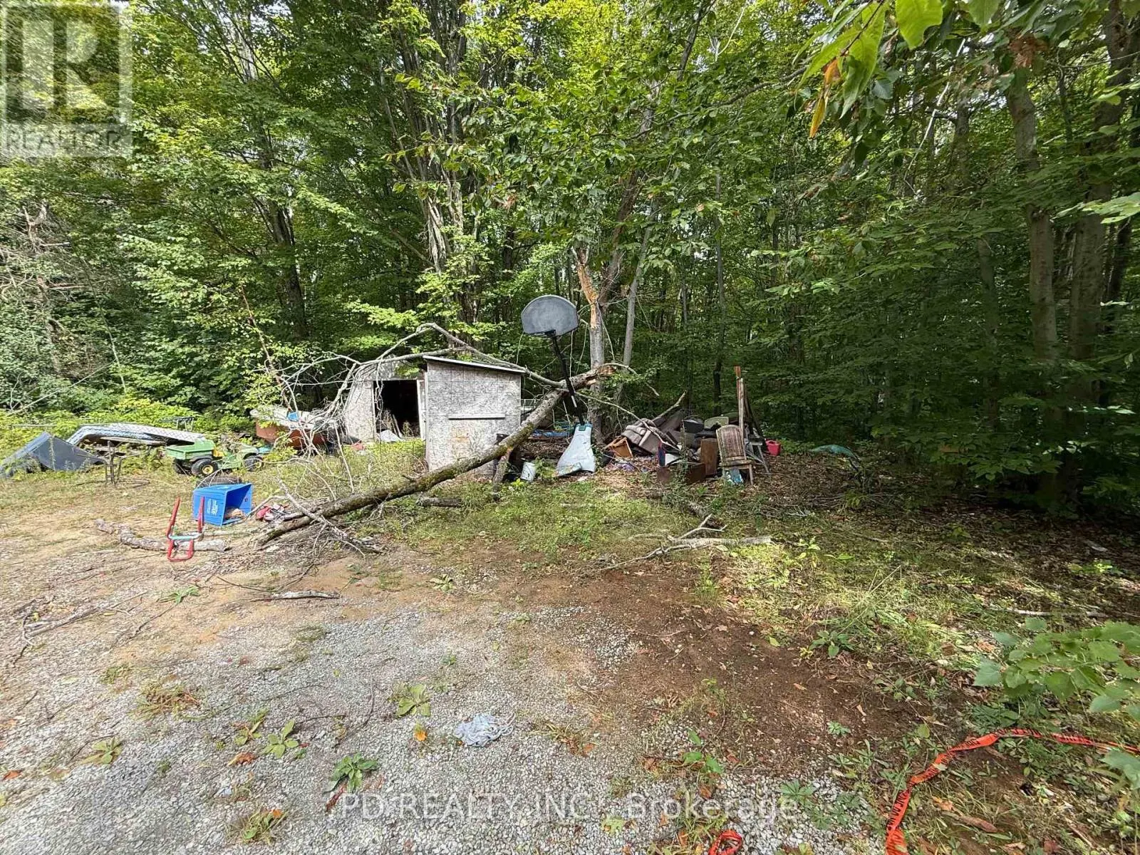 162 FARLAIN LAKE ROAD W