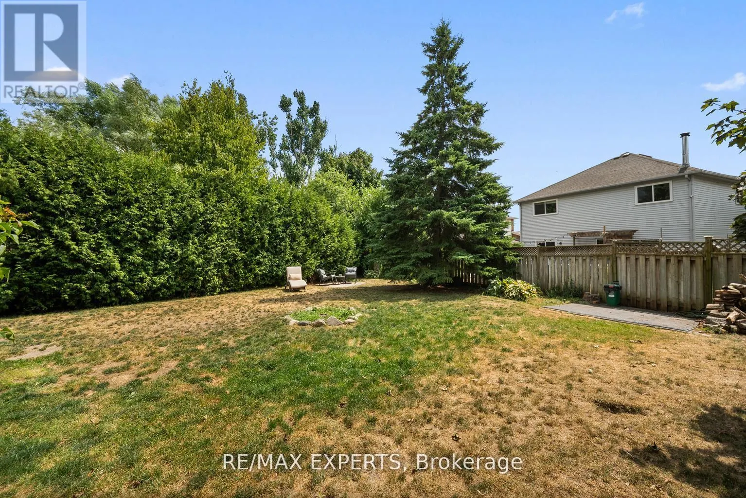 11 PENTON DRIVE