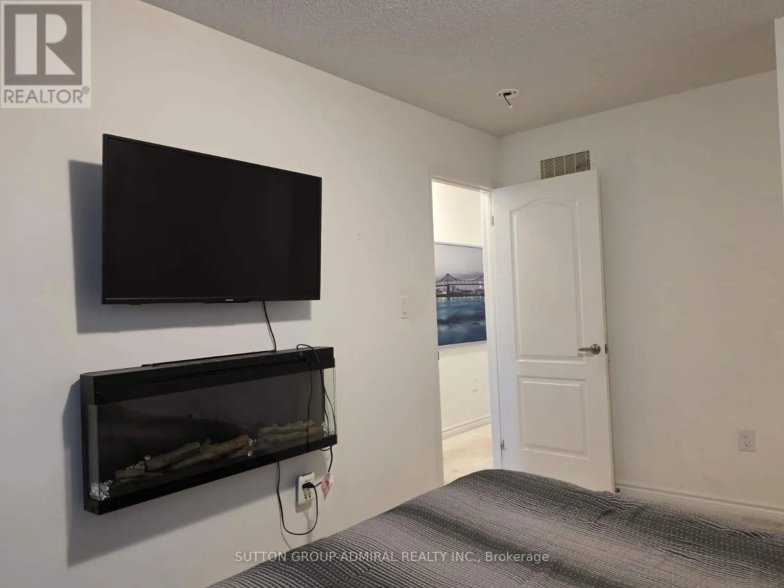 47 SANDHILL CRANE DRIVE