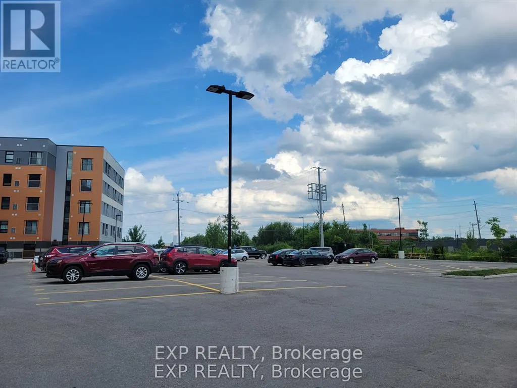 412 - 75 BARRIE ROAD