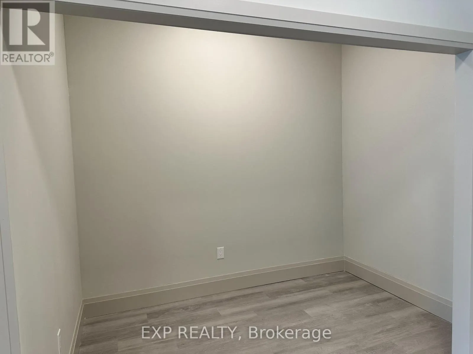 412 - 75 BARRIE ROAD