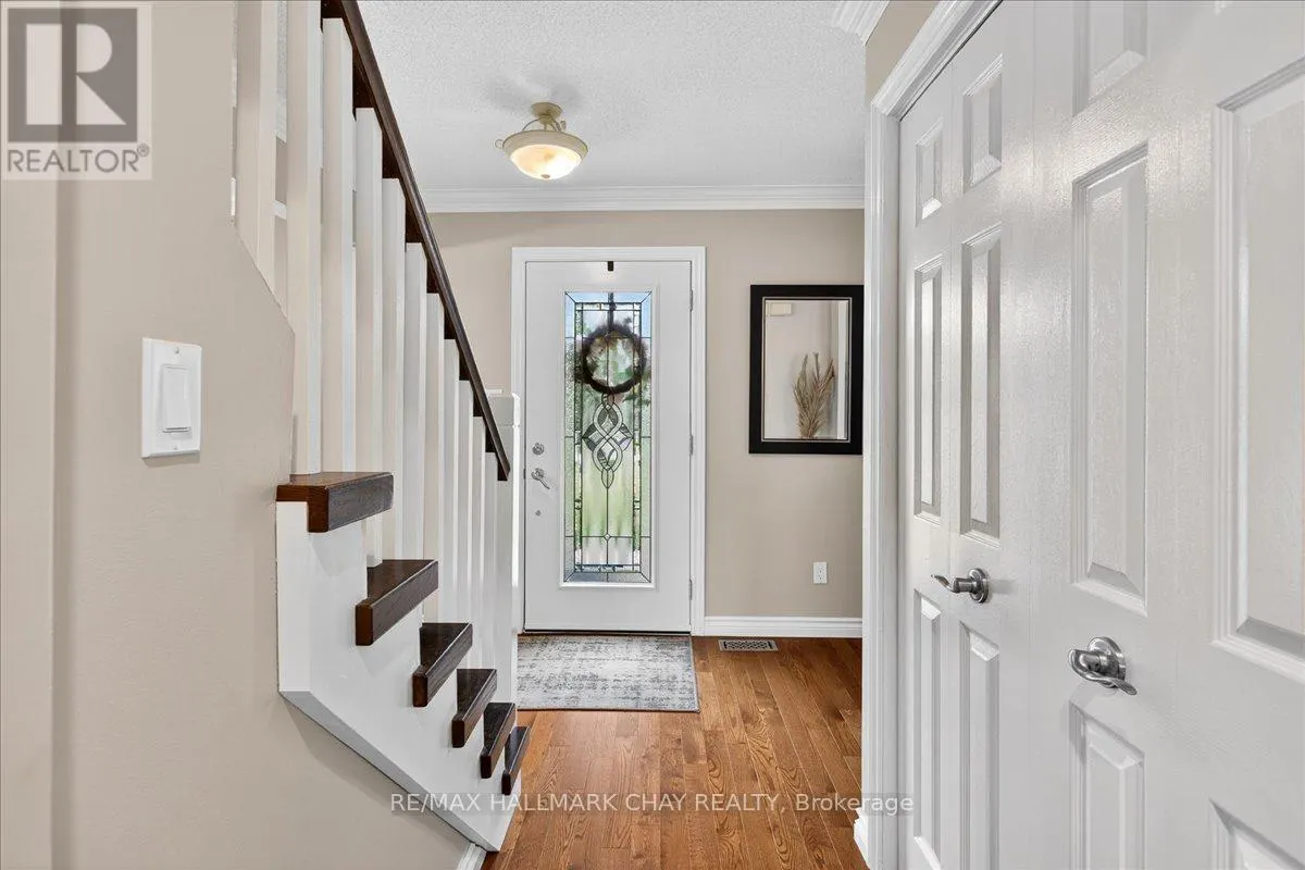 35 HOWARD DRIVE