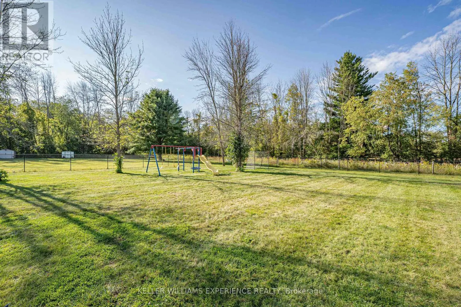 5274 5 SUNNIDALE CONCESSION ROAD
