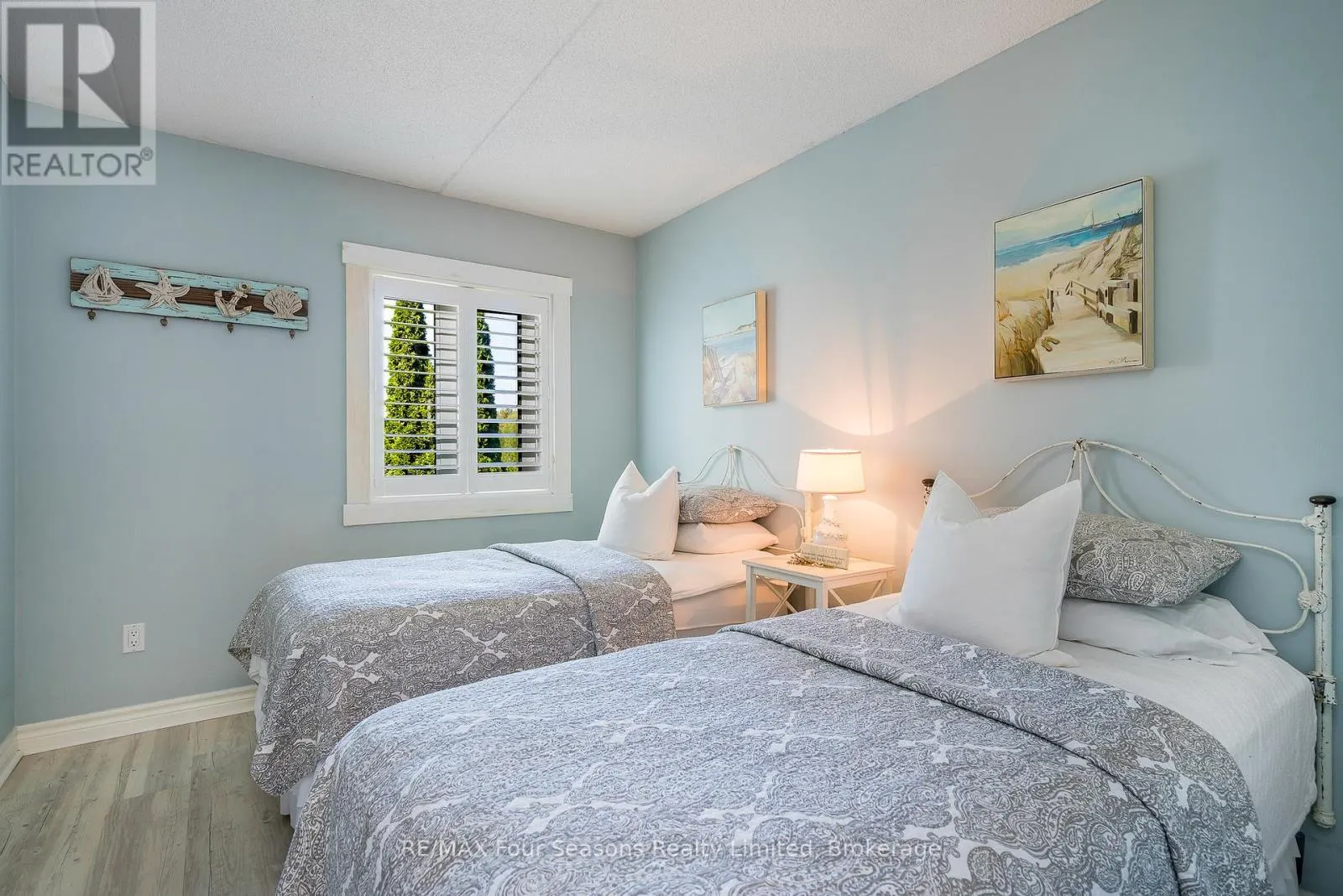 24 - 44 TROTT BOULEVARD S, #24
