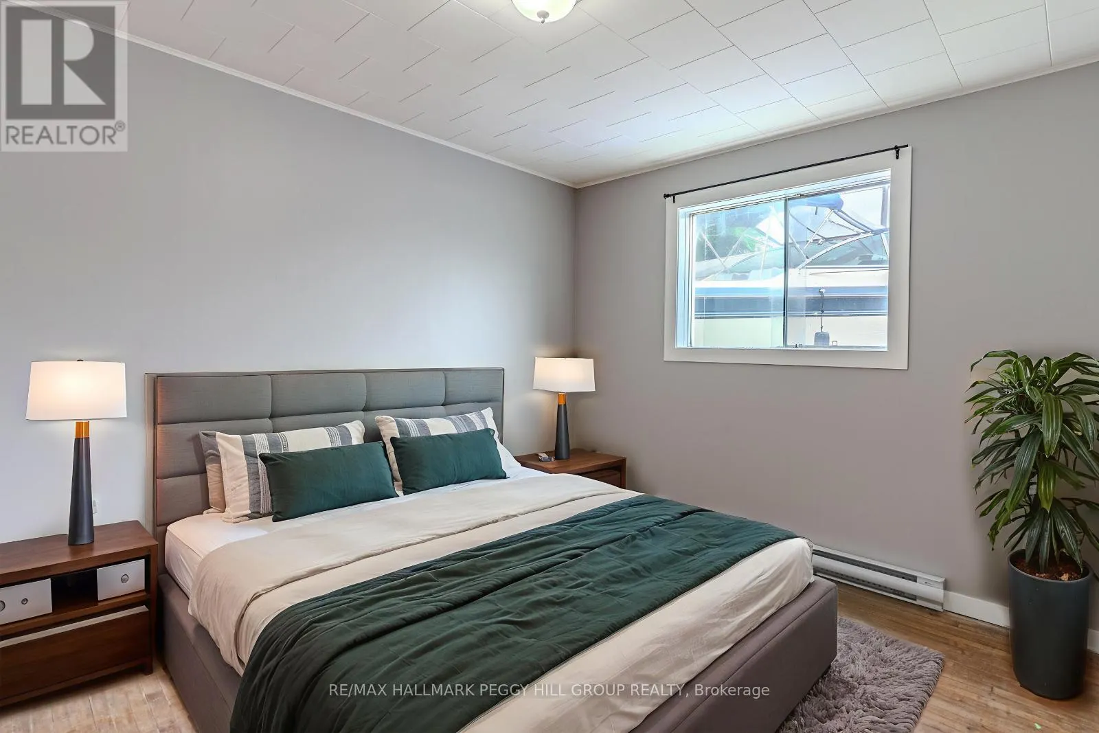 332 CHAMPLAIN ROAD