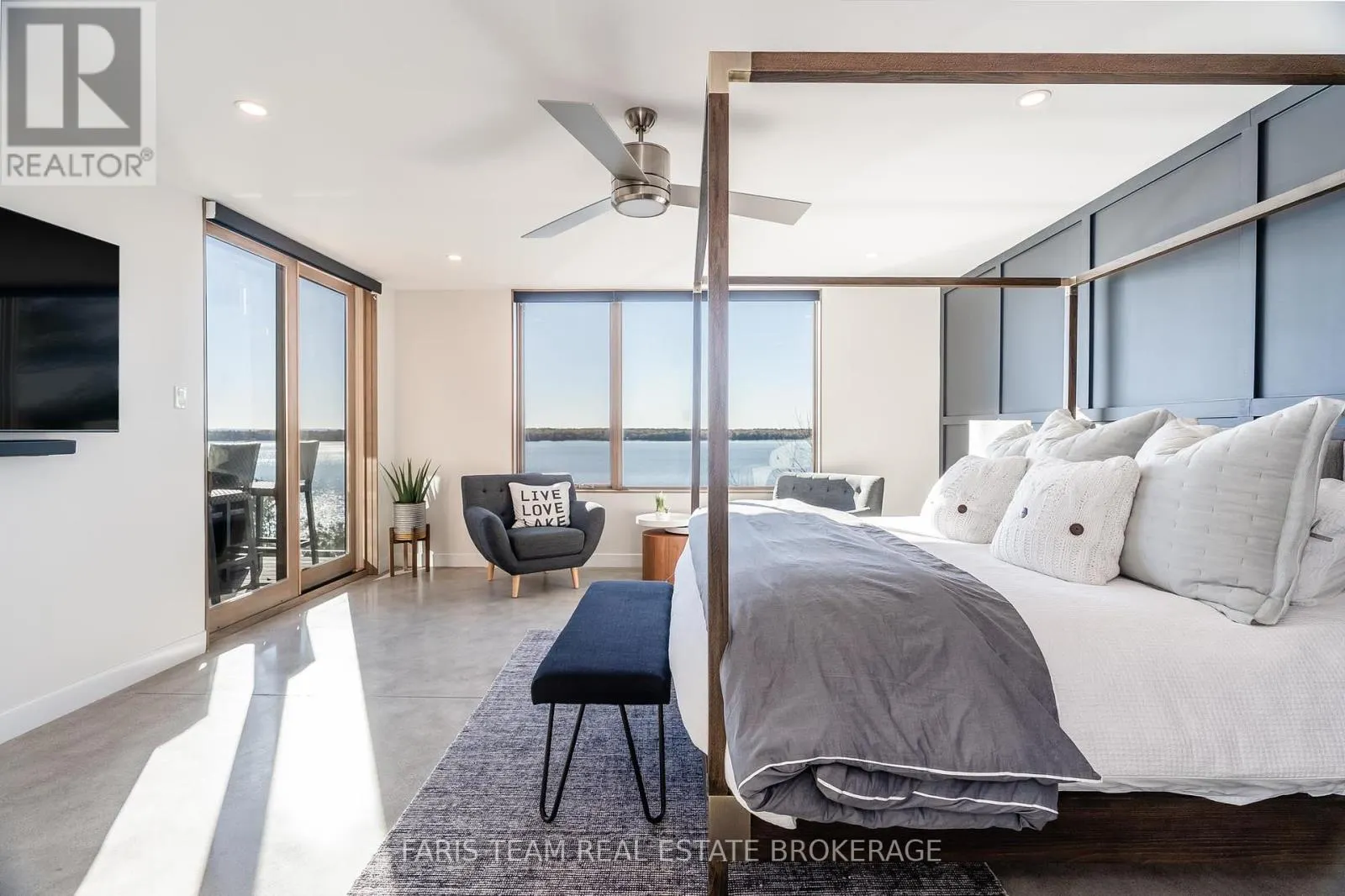 3886 EAST SHORE ROAD