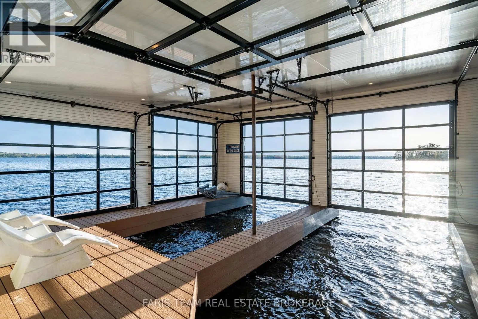 3886 EAST SHORE ROAD