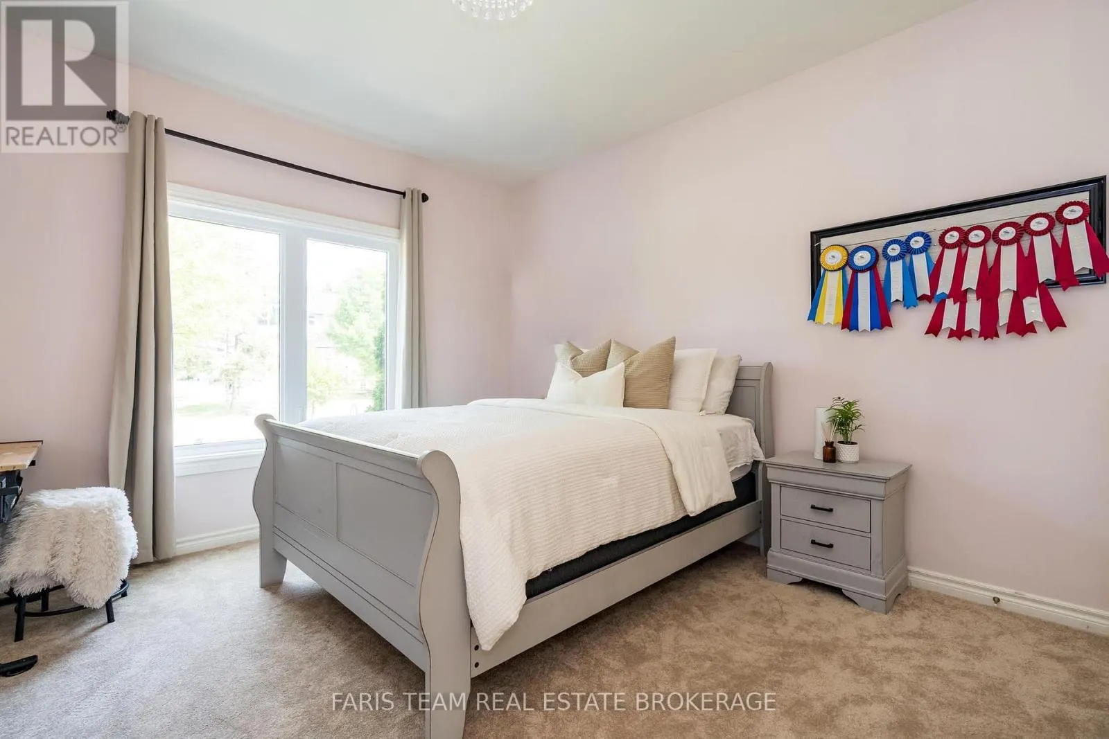 64 RED OAK CRESCENT