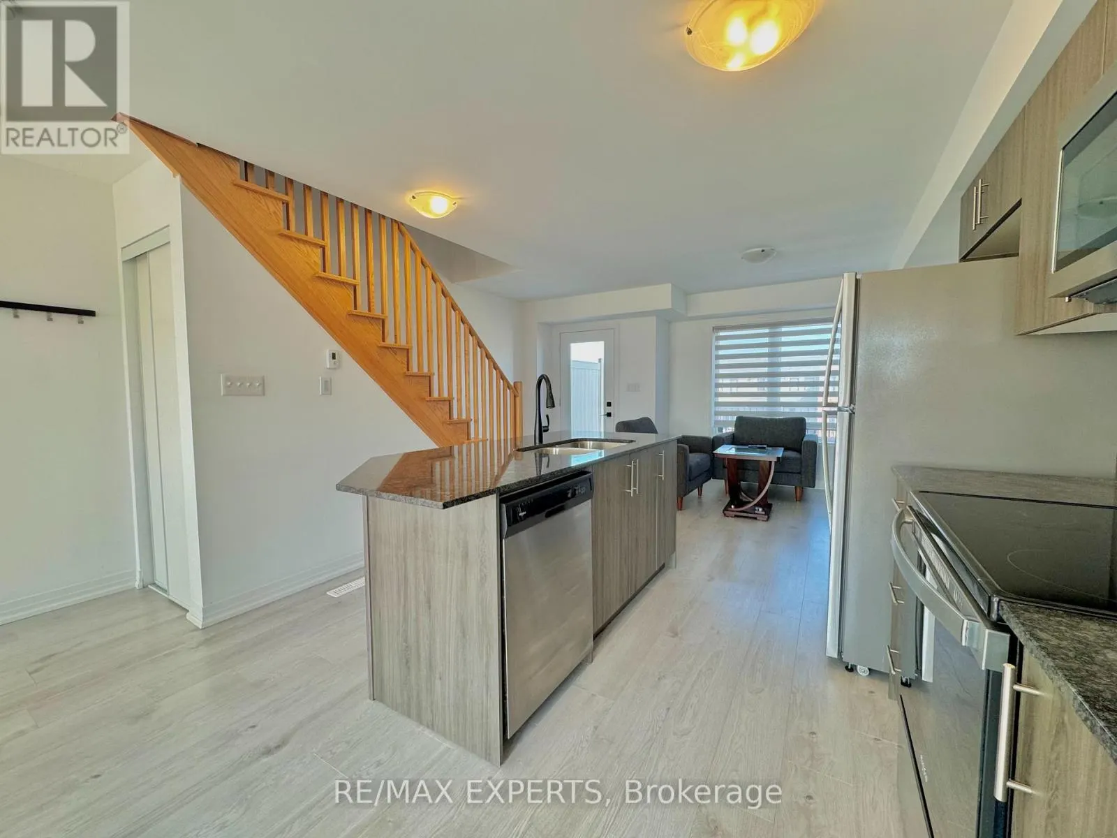 67 FAIRLANE AVENUE
