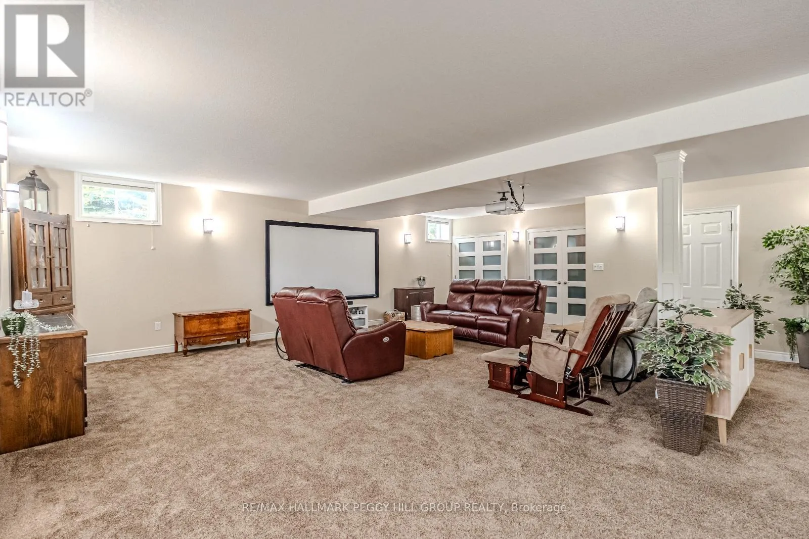 5 MUNRO COURT