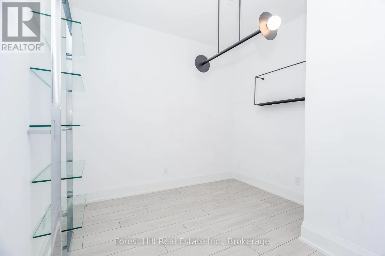 503 - 1 HUME STREET, #503